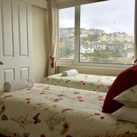 メバギシー Buckingham House Bed & Breakfast エクステリア 写真
