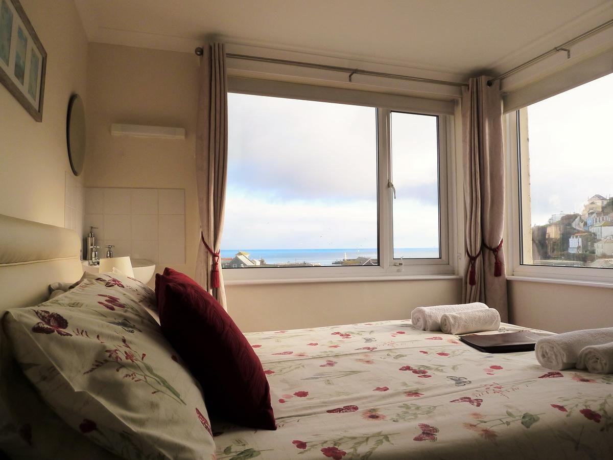 メバギシー Buckingham House Bed & Breakfast エクステリア 写真